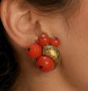 Vintage Arthur Pepper ART Coral Lucite Beaded Cluster Clip-On Earrings Signed